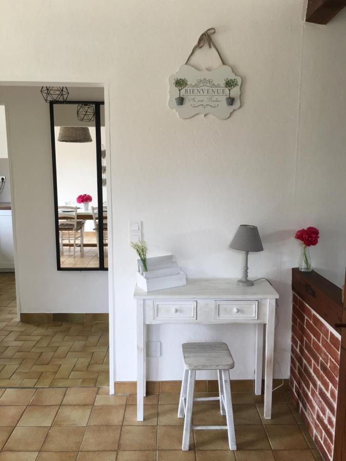Le Cottage De Mae Seigy ภายนอก รูปภาพ