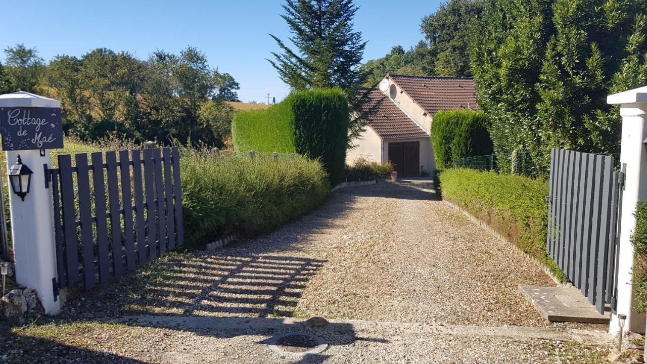 Le Cottage De Mae Seigy ภายนอก รูปภาพ