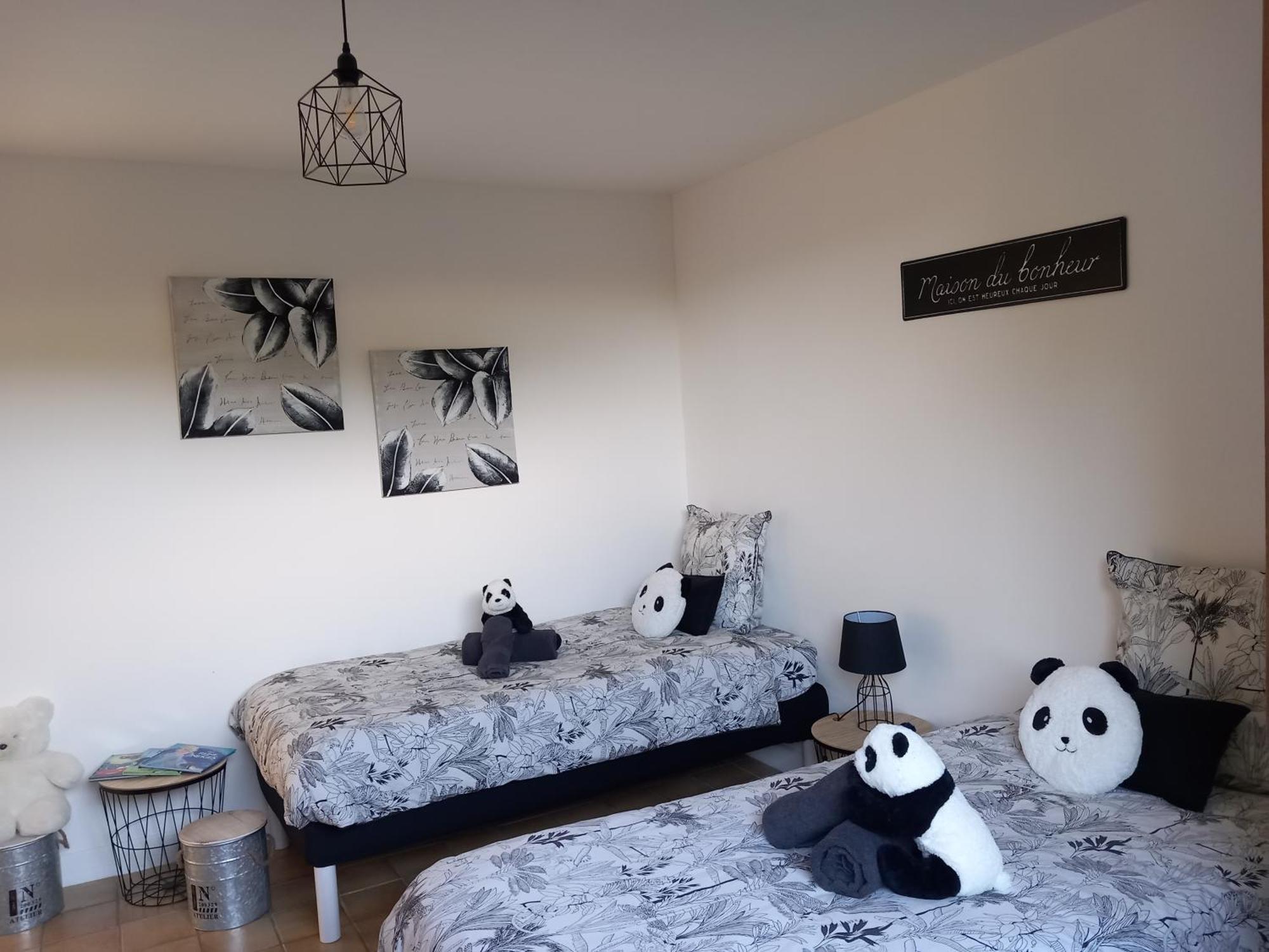 Le Cottage De Mae Seigy ภายนอก รูปภาพ